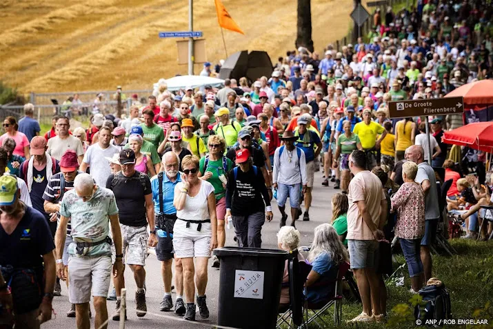 rode kruis kou overvalt vierdaagselopers
