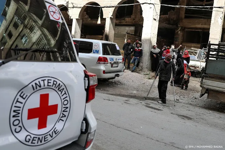 rode kruis opent giro 6251 voor levensreddende hulp syrie