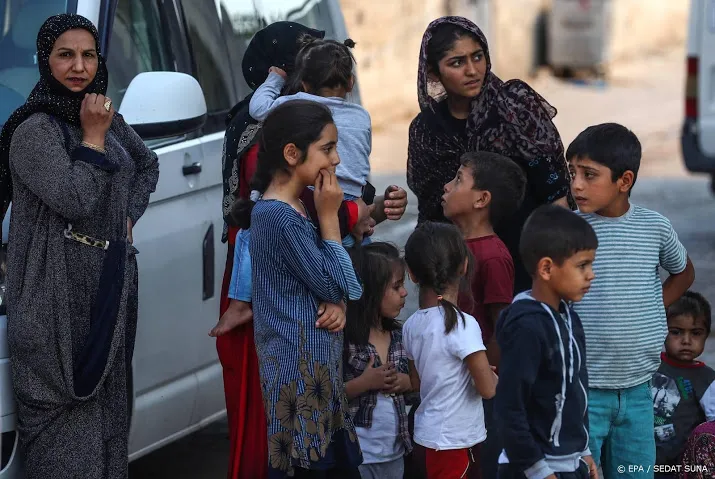 rode kruis opent gironummer voor syriers
