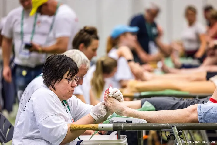 rode kruis verwacht meer blaarbehandelingen door hitte en heuvels
