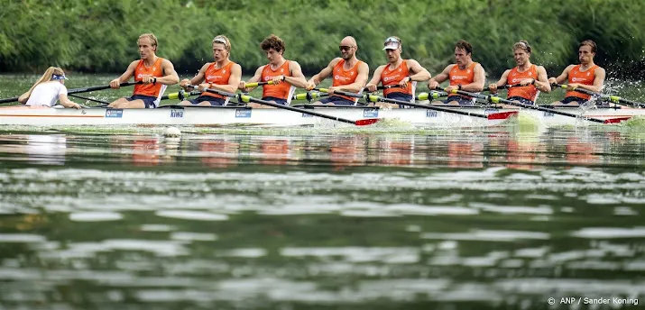 roeiers holland acht met tweede plaats naar wk finale
