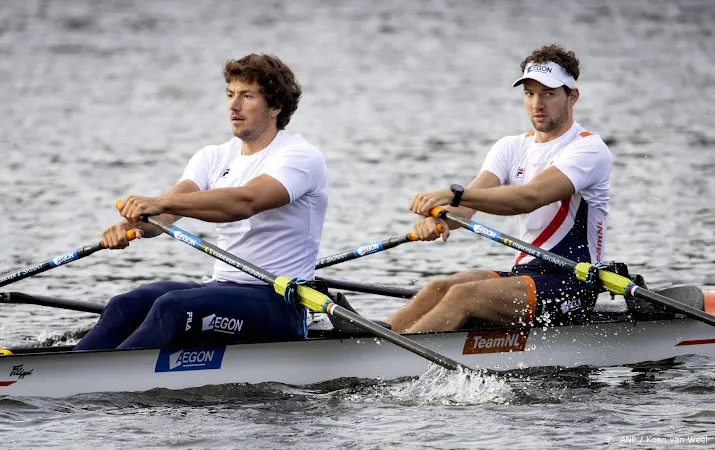 roeiers twellaar en broenink winnen zilver in dubbeltwee