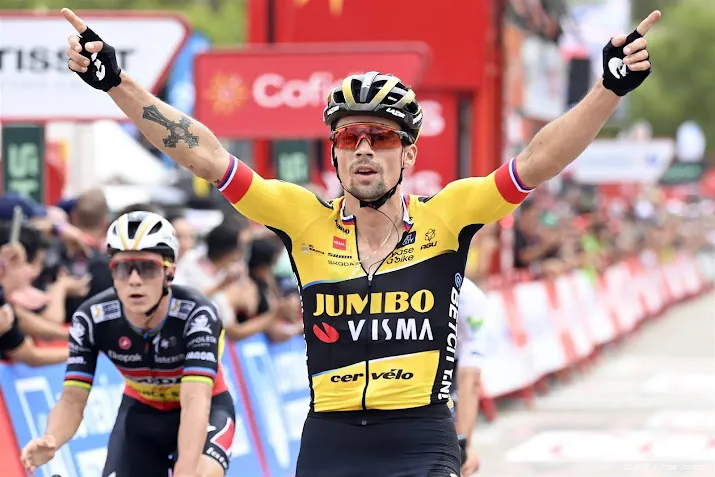 roglic en kuss juichen na succesvolle achtste etappe in vuelta