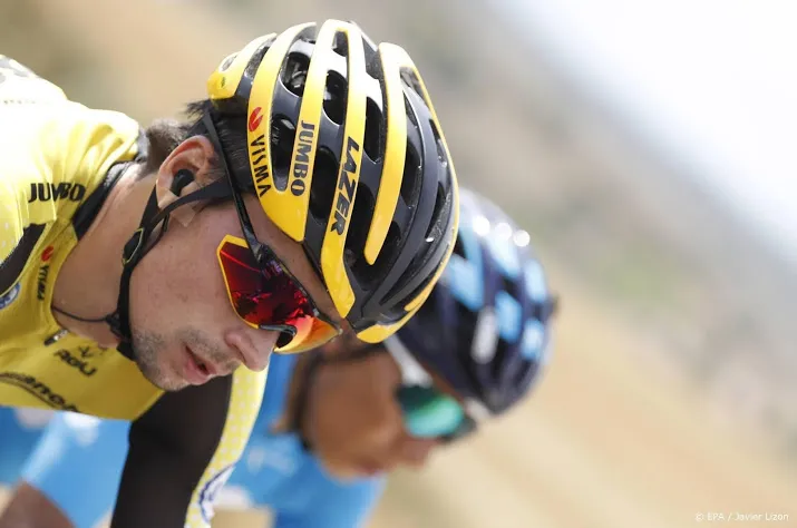 roglic verplettert concurrentie in vuelta