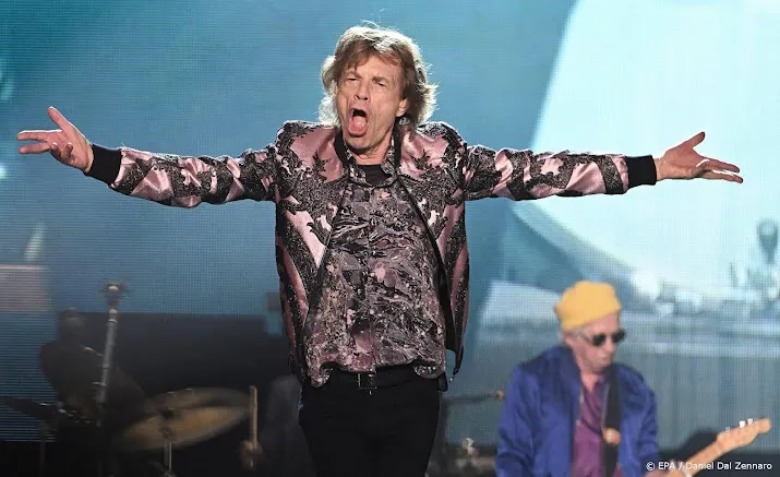 rolling stones kondigen nieuw optreden sixty tour aan