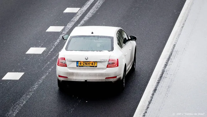 rommelige ochtendspits door sneeuwval