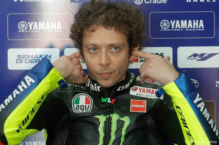 rossi mag racen in valencia na doorstaan nieuwe besmetting