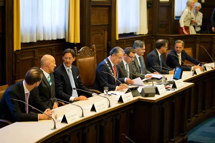 rotterdam haalde 15 000 mensen uit bijstand