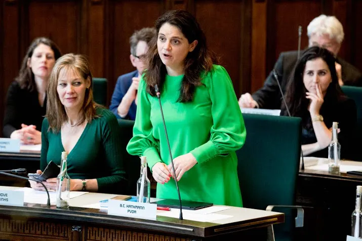 rotterdam respecteert besluit unilever