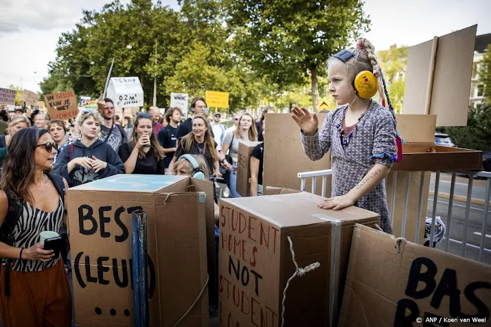 rotterdam toneel van tweede grote woondemonstratie