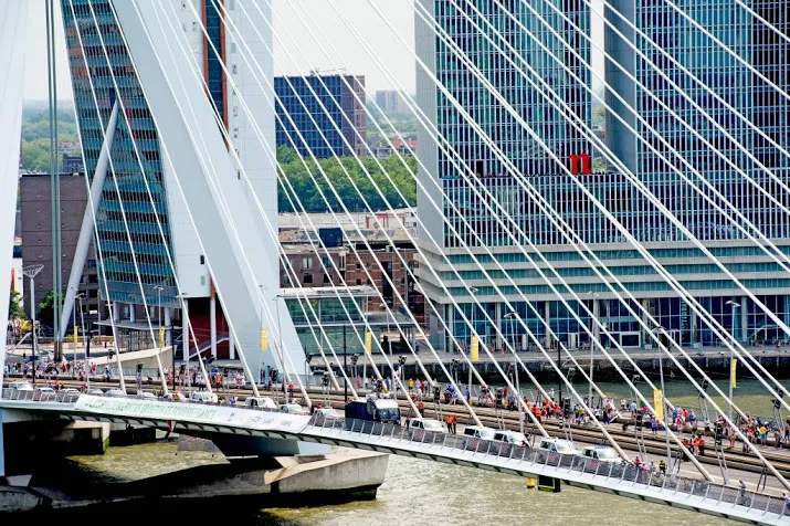 rotterdam wil tourstart opnieuw organiseren