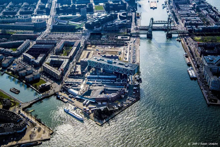 rotterdamse haven gaat samenwerken met grote texaanse oliehaven