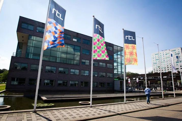 rtl verdient meer aan tv spotjes in nederland
