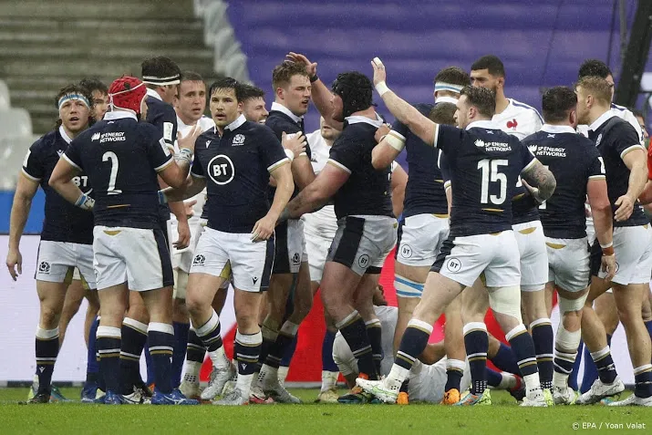 rugbyers wales winnen six nations met dank aan schotten