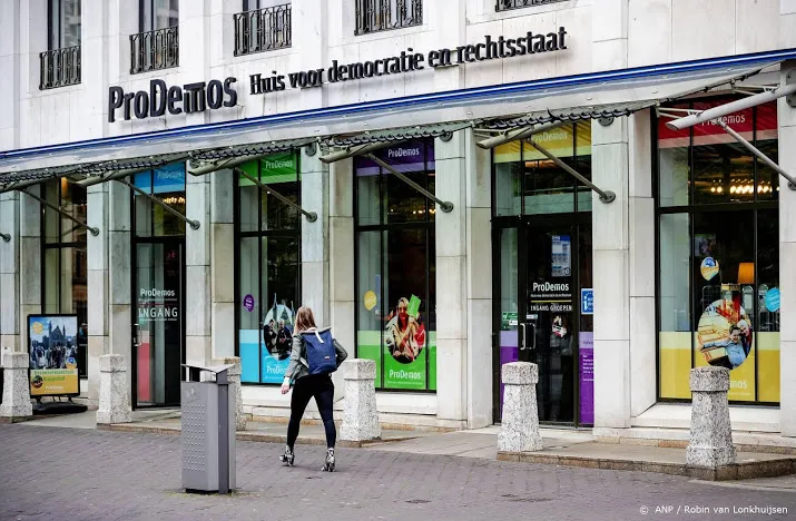 ruim 100 000 scholieren brengen stem uit in schaduwverkiezingen