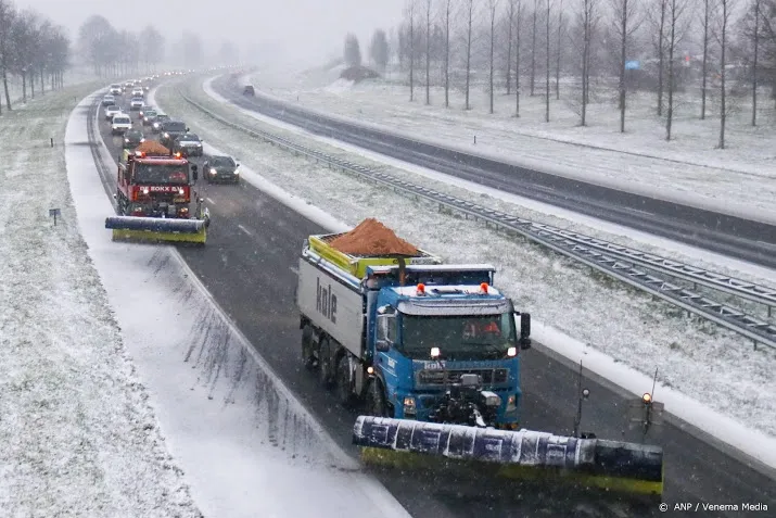 ruim 11 miljoen kilo zout gestrooid maandagochtend