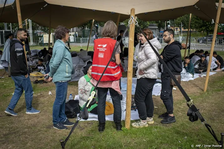 ruim 600 mensen melden zich als vrijwilliger vluchtelingenwerk