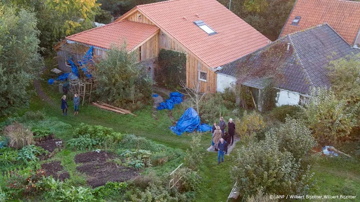ruinerwoldvader eist schadevergoeding van 50 400 euro