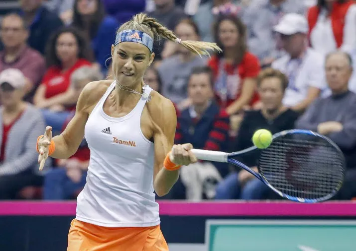 rus verrast zhang shuai in istanbul