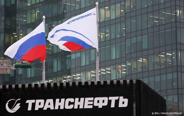 rusland benadrukt geen olie naar landen die prijsplafond steunen