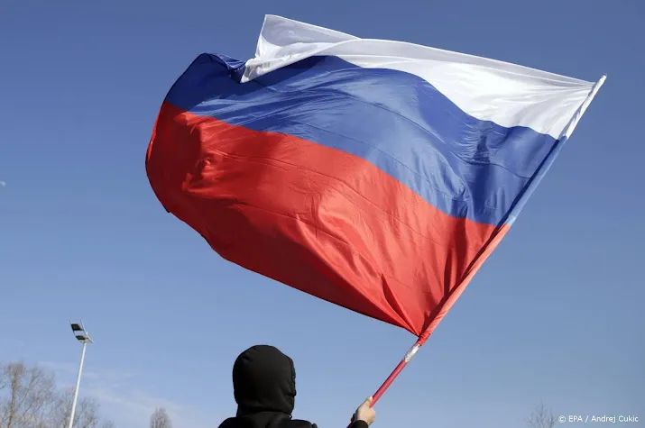 rusland zegt rente op buitenlandse leningen te hebben betaald