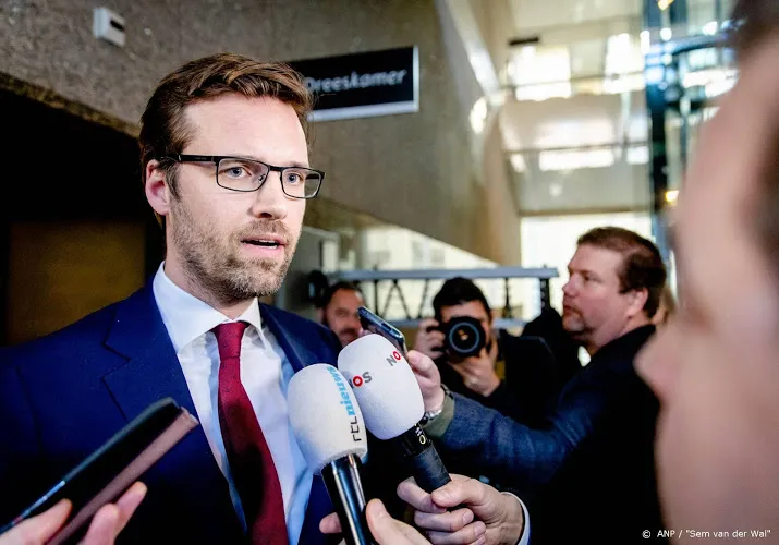 russische ambassadeur d66 kamerlid blijft op sanctielijst staan
