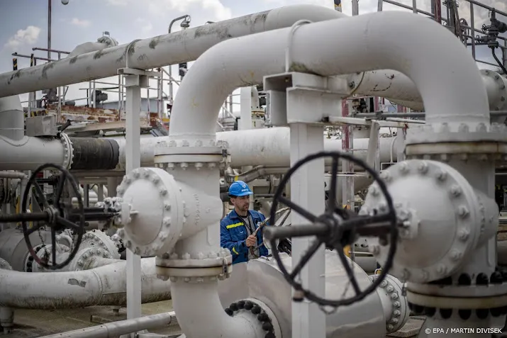 russische olie exporteurs veel meer geld kwijt aan tankers