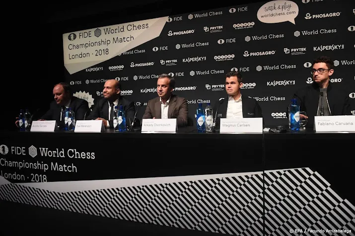 russische voorzitter schaakbond fide herkozen
