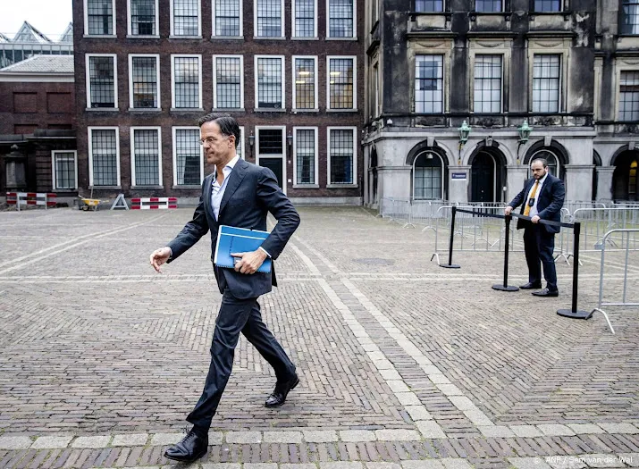 rutte bezweert relatie met kaag is goed