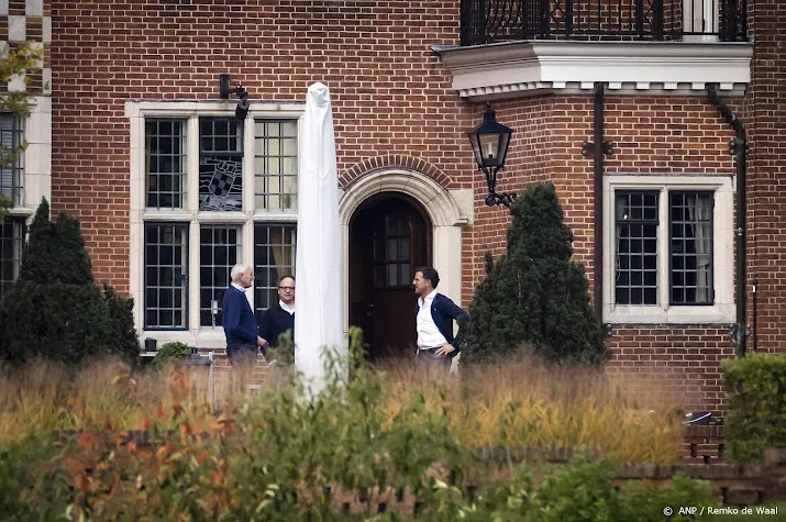 rutte evenaart eigen record voor langstlopende formatie