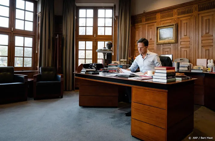 rutte houdt om 19 00 uur toespraak vanuit het torentje