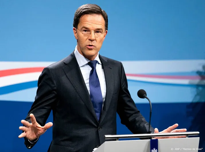 rutte jaarwisseling kan zo niet langer