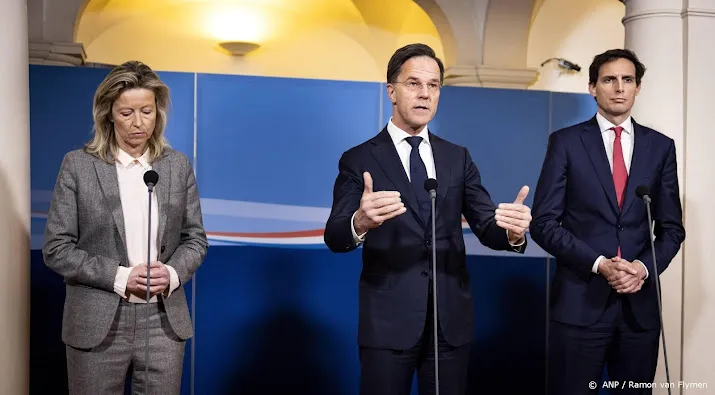 rutte meldt dat eu meer sancties voorbereidt voor maximale druk