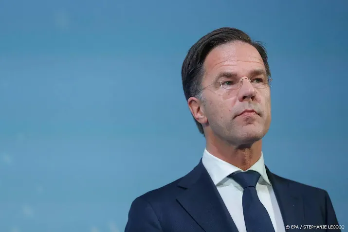 rutte staat stil bij overlijden enorm veelzijdige jan rot