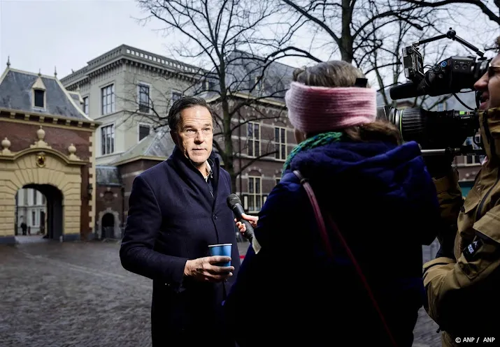 rutte vindt situaties van vertrekkende bewindslieden uitlegbaar