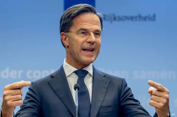 rutte vraagt cpb coalitieplannen toch door te rekenen