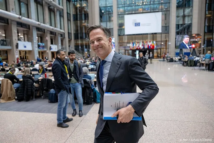 rutte wil associatieverdrag met israel niet ter discussie stellen