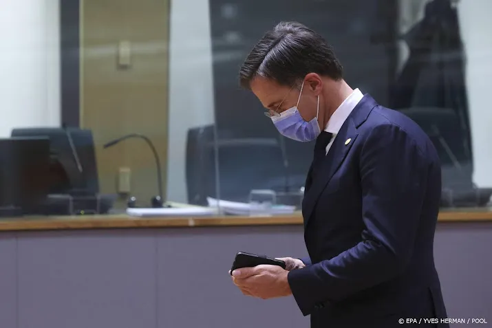 rutte wiste smsjes koos zelf welke bewaard bleven
