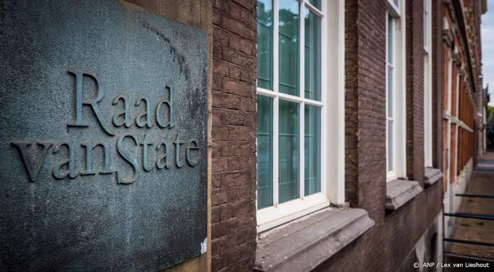 rvs twijfelt over straf verblijf terreurgebied