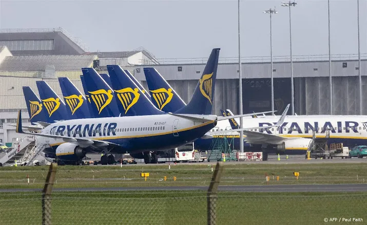 ryanair moet vluchten schrappen door vertraging levering boeings