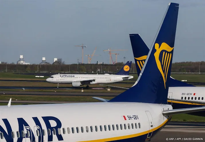ryanair topman wil graag asielzoekers naar rwanda deporteren