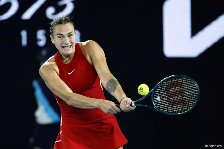 sabalenka eenvoudig naar halve finales op australian open