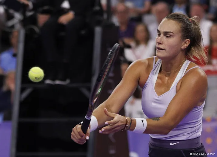 sabalenka verrast favoriete swiatek en bereikt finale wta finals