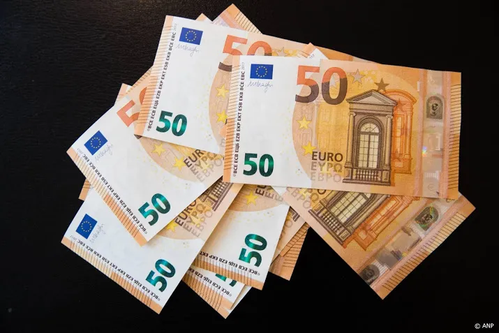 saban b moet 15 miljoen betalen