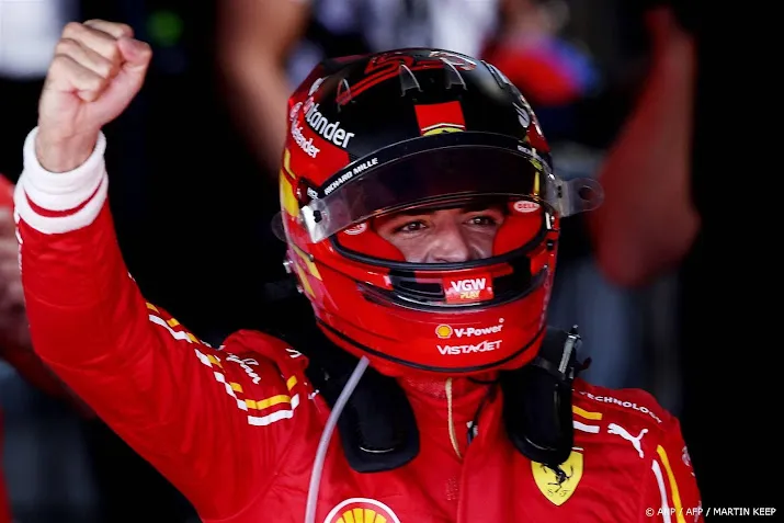 sainz wint kort na blindedarmoperatie grote prijs van australie