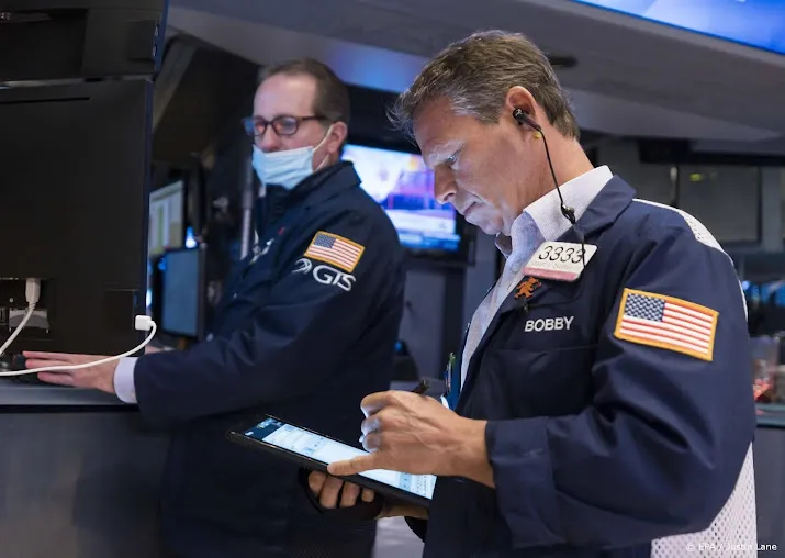 salesforce schittert op wall street na verhogen verwachtingen