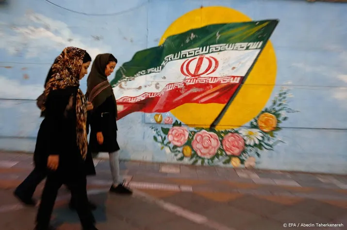 sancties zetten economie iran onder druk