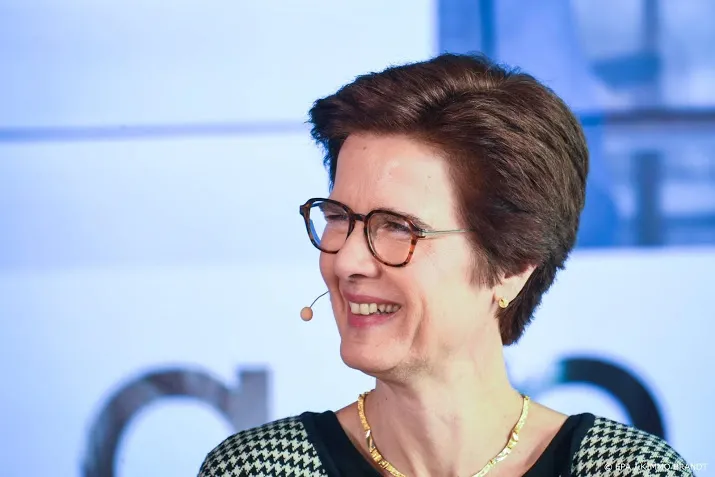 sanoma voelt afscheid van linda in resultaten