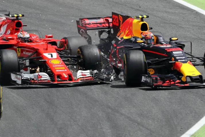 santander keert ferrari de rug toe