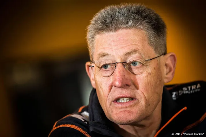 schaatscoach anema kiest voor rust in de tent